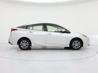 Toyota Prius 2020 AWD XLE AWD-e 4dr Hatchback