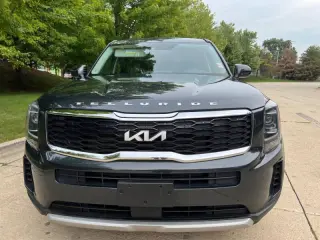 2022 Kia Telluride LX