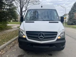 2017 Mercedes-Benz Sprinter 3500