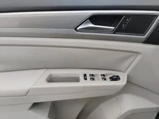 2018 Volkswagen Atlas V6 SE