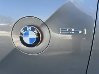 2003 BMW Z4 2.5i