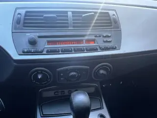 2003 BMW Z4 2.5i