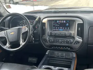 2018 Chevrolet Silverado 3500HD High Country