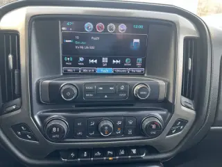 2018 Chevrolet Silverado 3500HD High Country