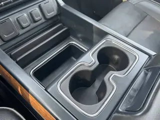 2018 Chevrolet Silverado 3500HD High Country