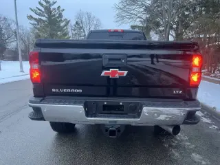 2017 Chevrolet Silverado 3500HD LTZ