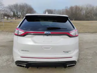 2016 Ford Edge Sport
