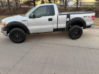 2014 Ford F-150 STX