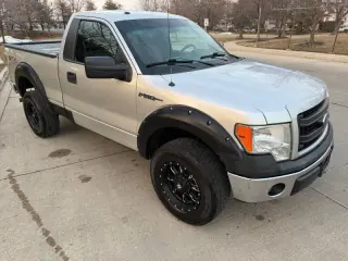 2014 Ford F-150 STX