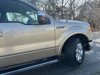 2013 Ford F-150 Lariat
