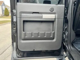 2012 Ford F-250 Super Duty Lariat