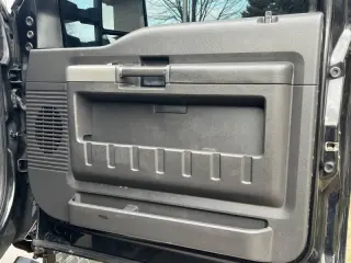 2012 Ford F-250 Super Duty Lariat
