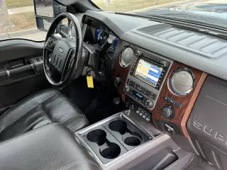 2012 Ford F-250 Super Duty Lariat