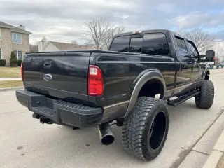 2012 Ford F-250 Super Duty Lariat
