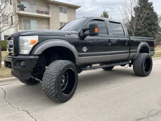 2012 Ford F-250 Super Duty Lariat