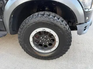 2013 Ford F-150 SVT Raptor