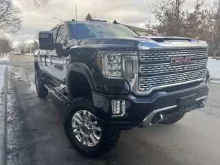 2020 GMC Sierra 2500HD Denali
