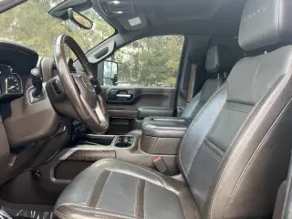 2020 GMC Sierra 2500HD Denali