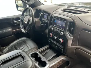 2020 GMC Sierra 2500HD Denali
