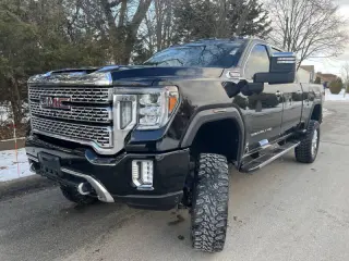 2020 GMC Sierra 2500HD Denali