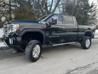2020 GMC Sierra 2500HD Denali