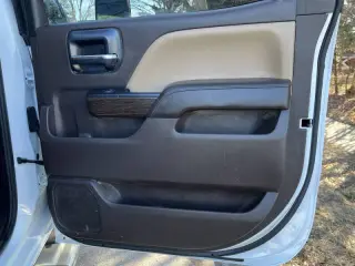 2019 GMC Sierra 3500HD Denali