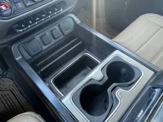 2019 GMC Sierra 3500HD Denali