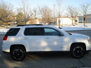 2017 GMC Terrain SLE-2