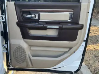 2015 RAM 3500 Laramie