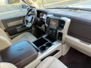2015 RAM 3500 Laramie