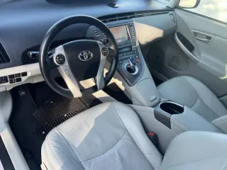 2015 Toyota Prius Four