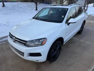 2013 Volkswagen Touareg TDI Sport
