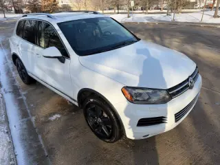 2013 Volkswagen Touareg TDI Sport