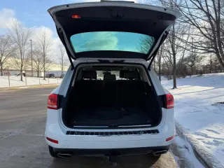 2013 Volkswagen Touareg TDI Sport