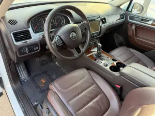 2013 Volkswagen Touareg TDI Sport
