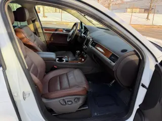 2013 Volkswagen Touareg TDI Sport
