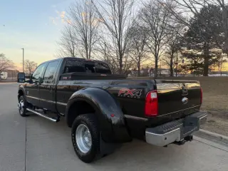 2014 Ford F-350 Super Duty Lariat