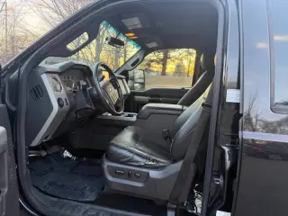2014 Ford F-350 Super Duty Lariat