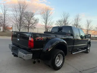 2014 Ford F-350 Super Duty Lariat