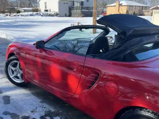 2003 Toyota MR2 Spyder