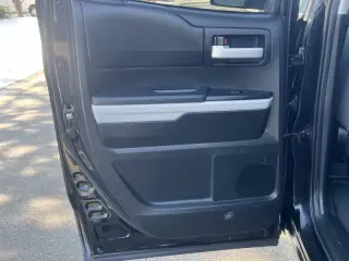 2019 Toyota Tundra SR