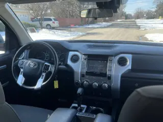 2019 Toyota Tundra SR