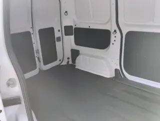 2021 Nissan NV200 S