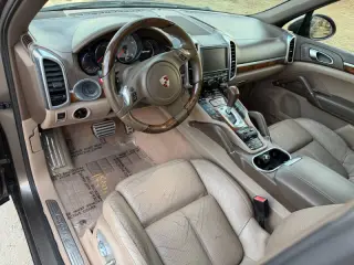 2011 Porsche Cayenne S