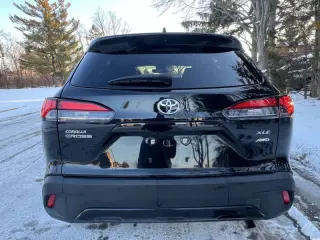 2022 Toyota Corolla Cross XLE