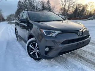 2017 Toyota RAV4 XLE