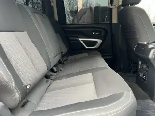 2020 Nissan Titan XD SV