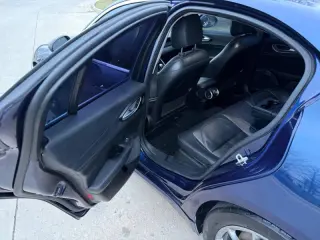 2017 Alfa Romeo Giulia