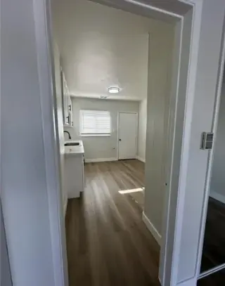 1 Bedroom Apt in Hawthorne