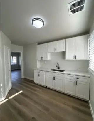 1 Bedroom Apt in Hawthorne